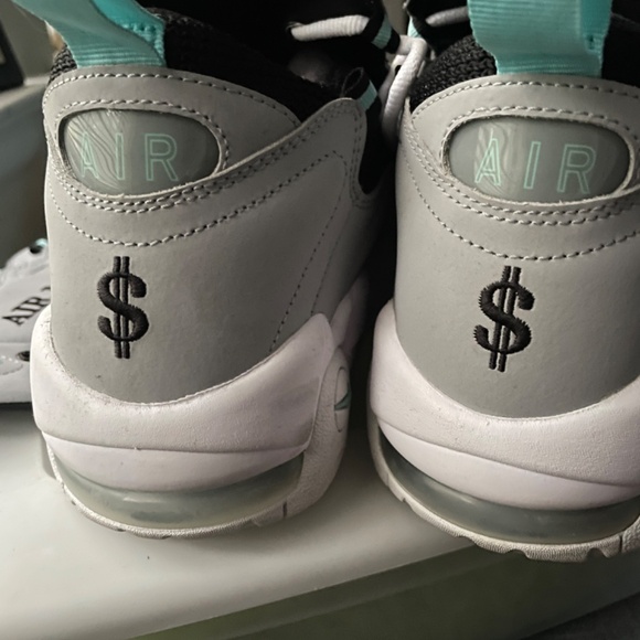 Nike Air Mo Money Size 7 Men’s